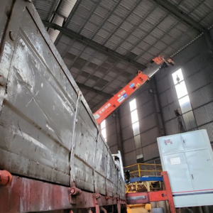 máy chia khổ cán lằn justu 1800 qingdao (trung quốc)